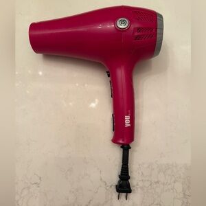 Conair You Reel Hair Dryer 2 Speeds 3 Heat Settings 1875 Watts Retractable Cord